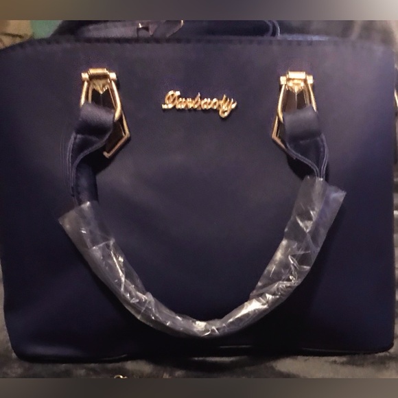 Dark blue Danbaoly purse with 18kt gold plated necklace and Hematite earrings - Picture 3 of 10